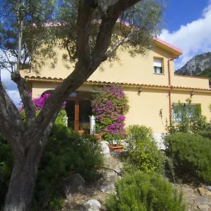  Agroturismo Sa Rocca Italia